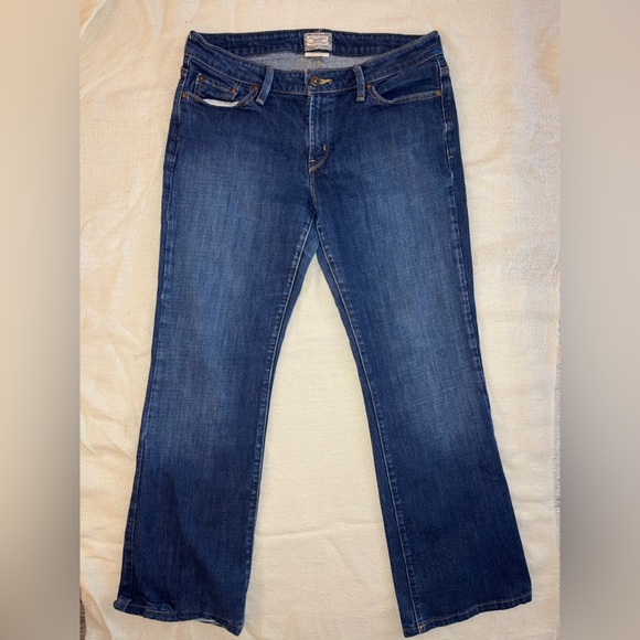 Levi’s Low Boot Cut - Picture 7 of 10